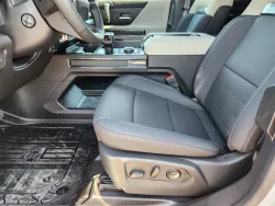 2026 GMC HUMMER EV SUV 2X | Thumbnail Photo 8 of 30