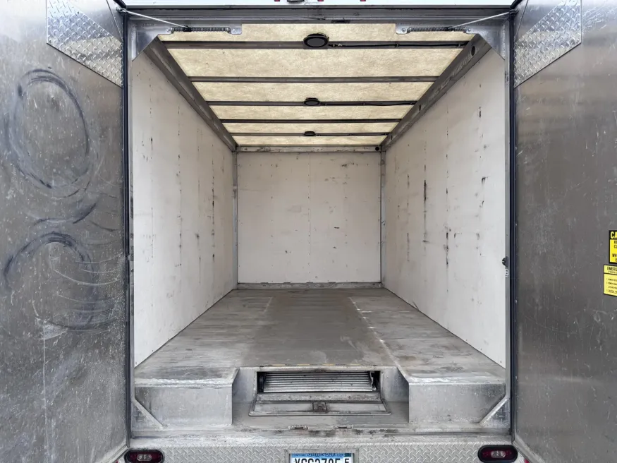 2018 Ford Transit | Photo 17 of 21