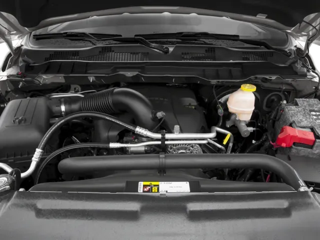 2016 RAM 1500 | Photo 9 of 13