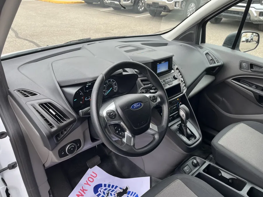 2022 Ford Transit Connect XL | Photo 4 of 21