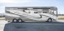 2020 Newmar Dutch Star 4369 | Thumbnail Photo 3 of 55
