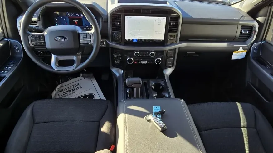 2025 Ford F-150 | Photo 20 of 24