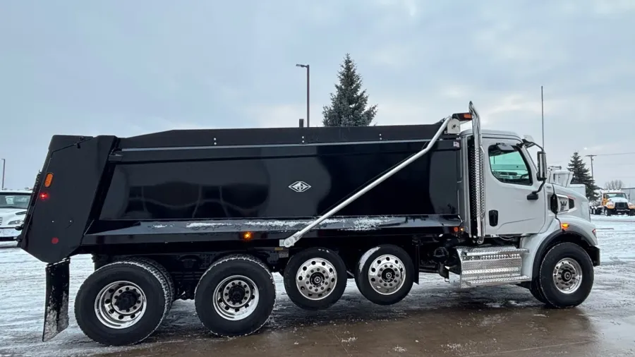 2026 Western Star 47X | Photo 4 of 11