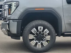 2026 GMC Sierra 2500HD Denali | Thumbnail Photo 8 of 25