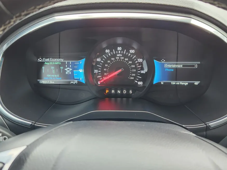 2021 Ford Edge ST | Photo 19 of 27