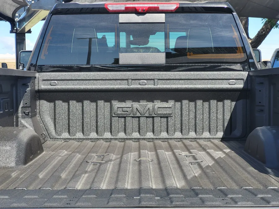2026 GMC Sierra 2500HD AT4X | Photo 24 of 25
