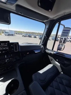 2025 Freightliner M2 106 Summit Hauler | Thumbnail Photo 10 of 27