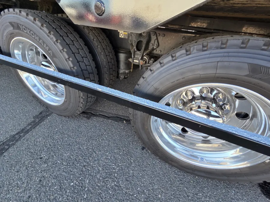 2022 Peterbilt 389 | Photo 40 of 40