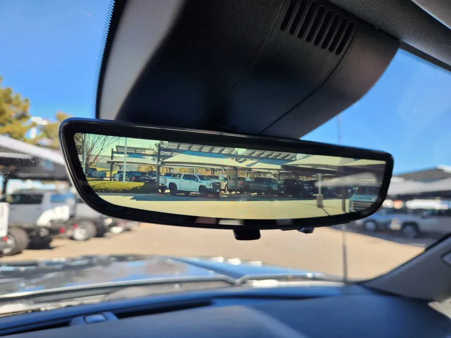 2026 GMC Sierra 2500HD Denali | Photo 30 of 32