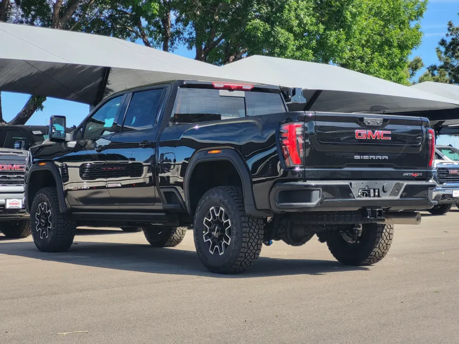 2026 GMC Sierra 2500HD AT4X | Photo 4 of 25