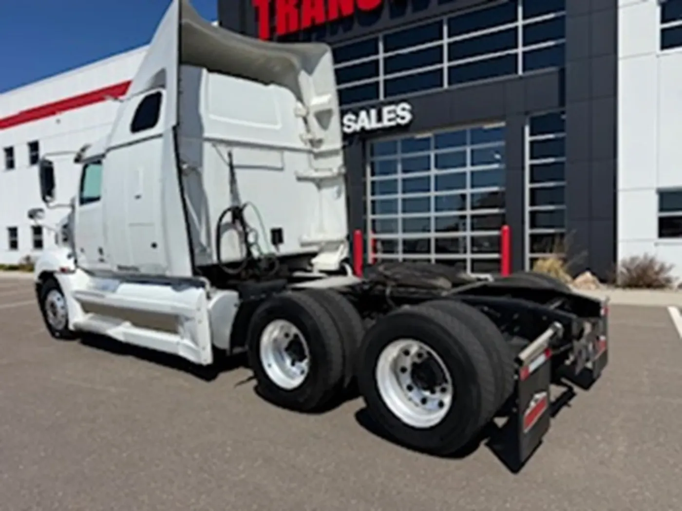 2022 Western Star 5700XE | Photo 4 of 16
