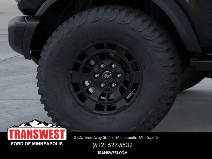 2026 Ford Bronco Badlands | Photo 20 of 25