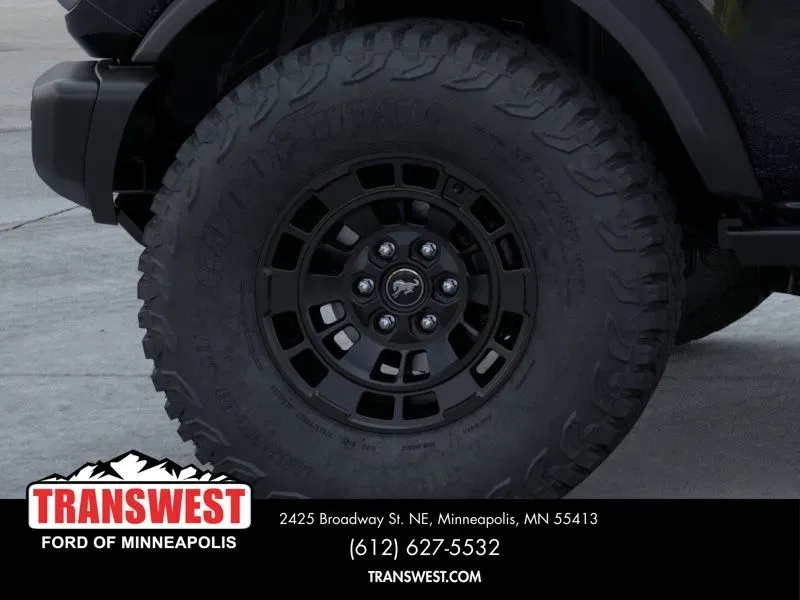 2026 Ford Bronco Badlands | Photo 20 of 25