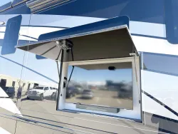 2026 Newmar Essex 4551 | Thumbnail Photo 27 of 33