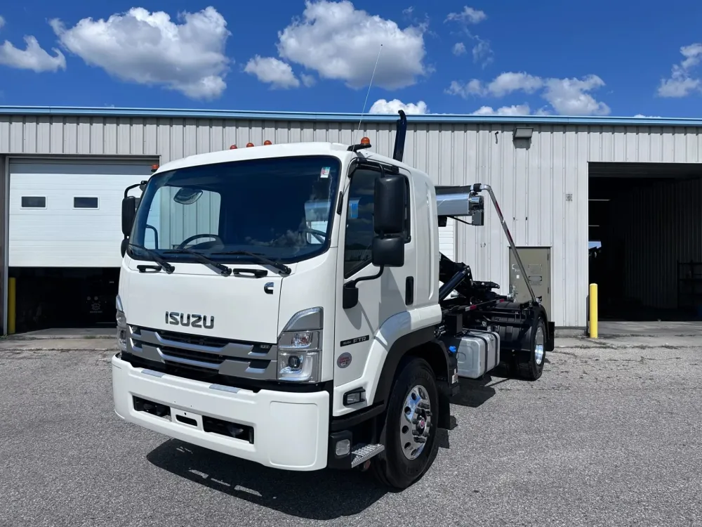 2025 Isuzu FTR