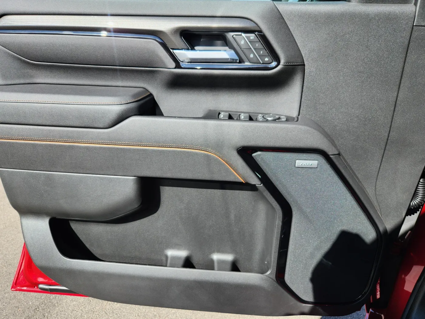 2026 GMC Sierra 2500HD AT4 | Photo 5 of 31