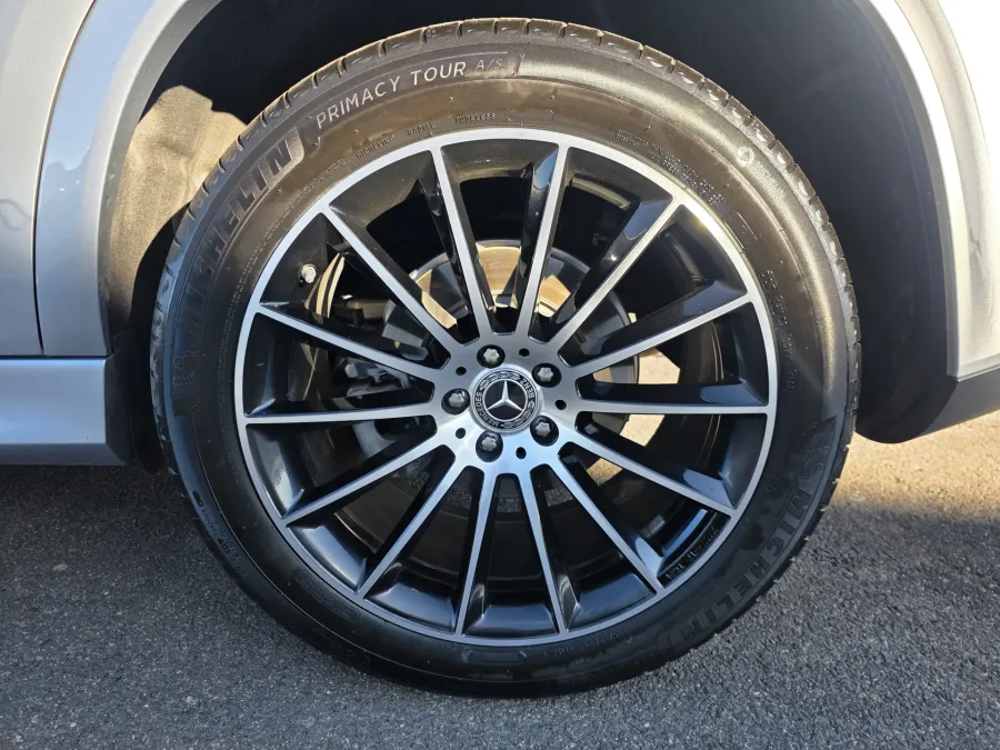 2022 Mercedes Benz GLE 350 | Photo 19 of 29