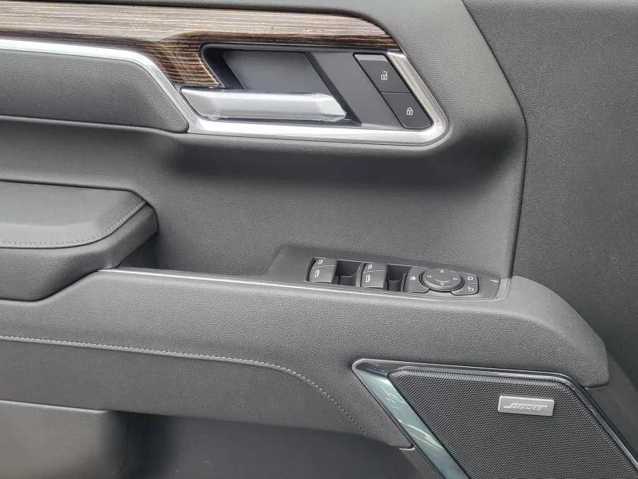 2026 GMC Sierra 1500 Elevation | Photo 19 of 24