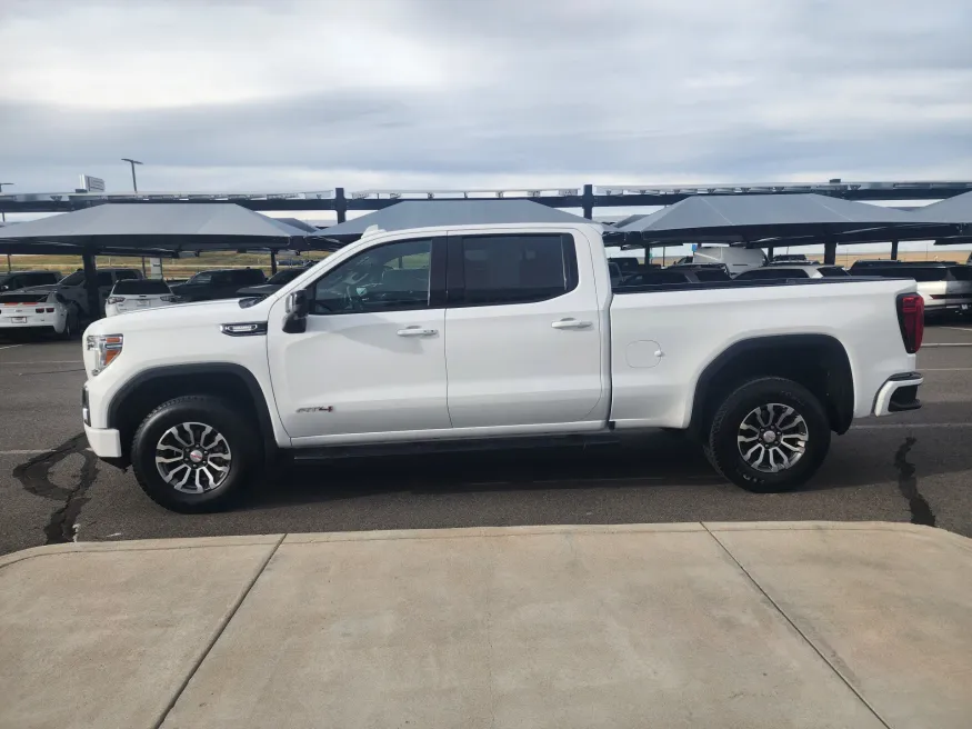 2020 GMC Sierra 1500 AT4 | Photo 4 of 28