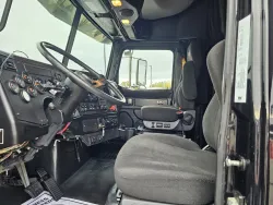 2021 Western Star 4900SA | Thumbnail Photo 15 of 29