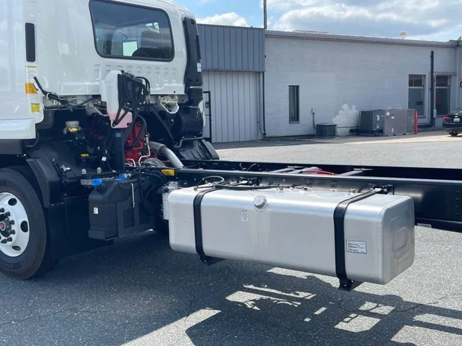 2025 Isuzu NPR-HD DIESEL | Photo 5 of 19