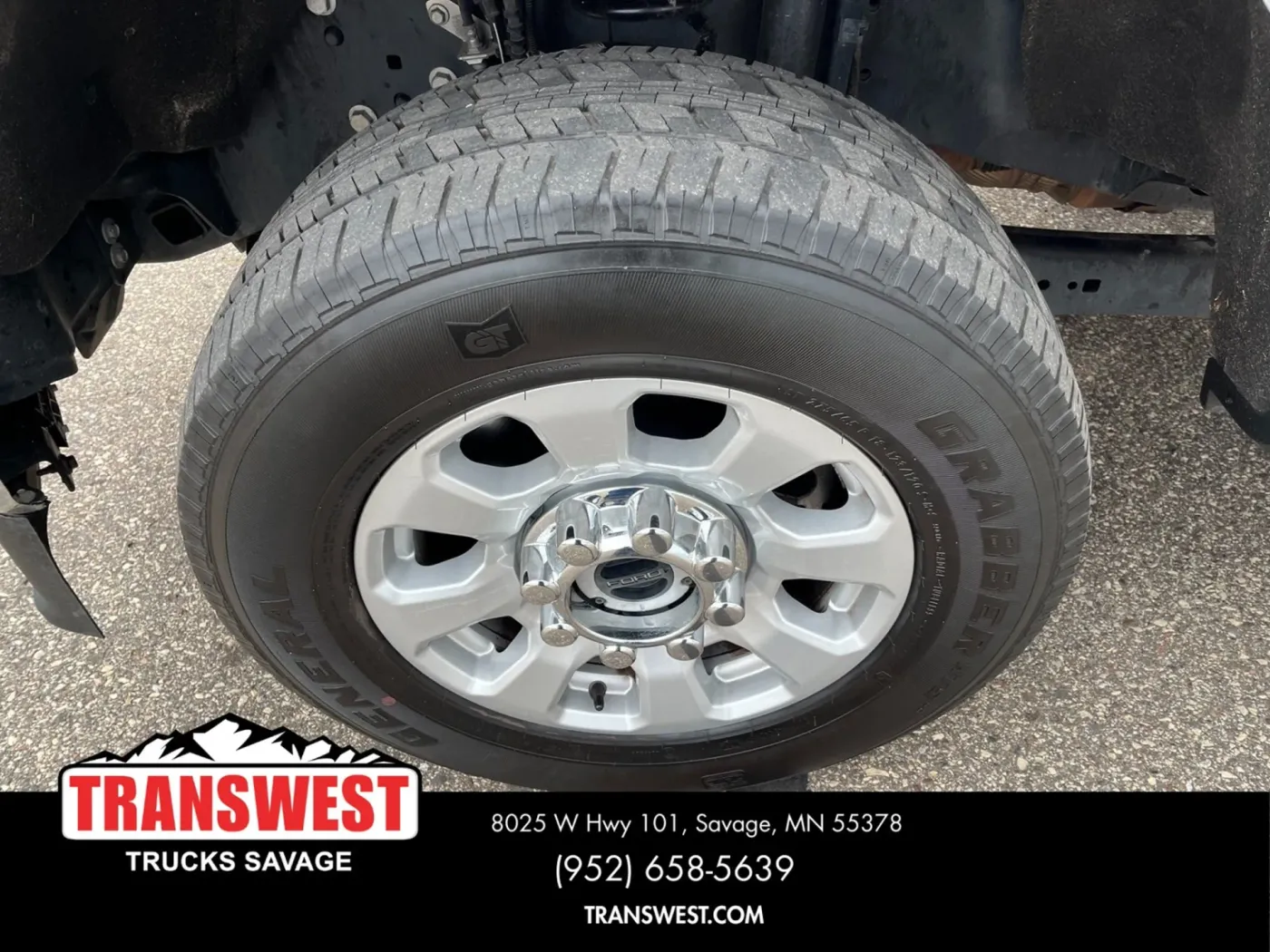 2024 Ford F250 | Photo 4 of 21