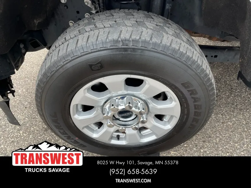 2024 Ford F250 | Photo 4 of 21