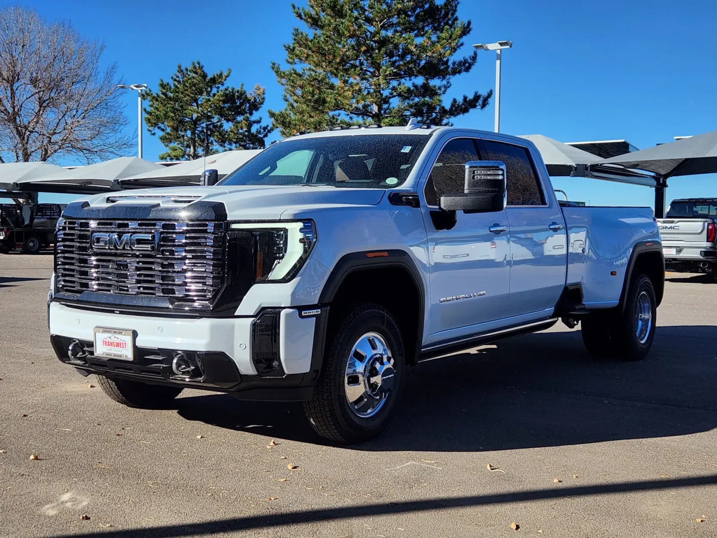 2026 GMC Sierra 3500HD Denali Ultimate | Photo 3 of 28