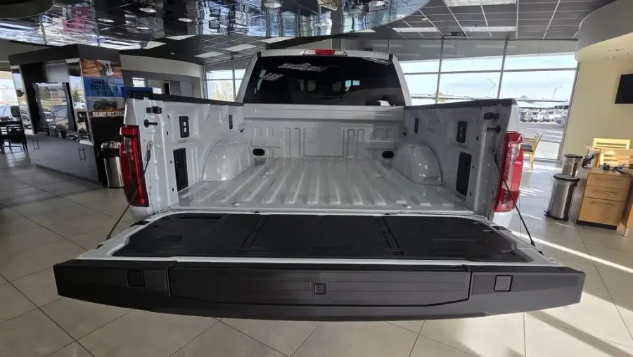 2025 Ford F-150 | Photo 8 of 26