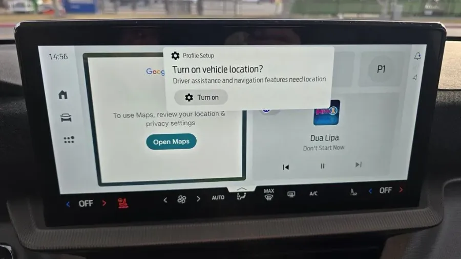 2026 Ford Explorer | Photo 21 of 31