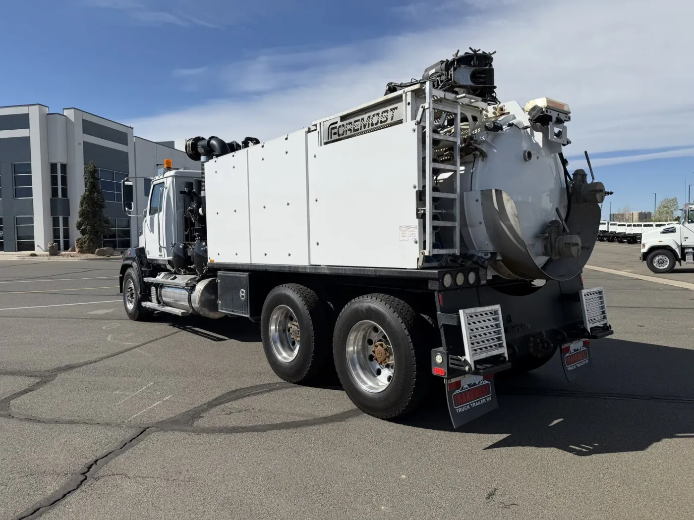 2021 Rival T7 | Photo 3 of 7