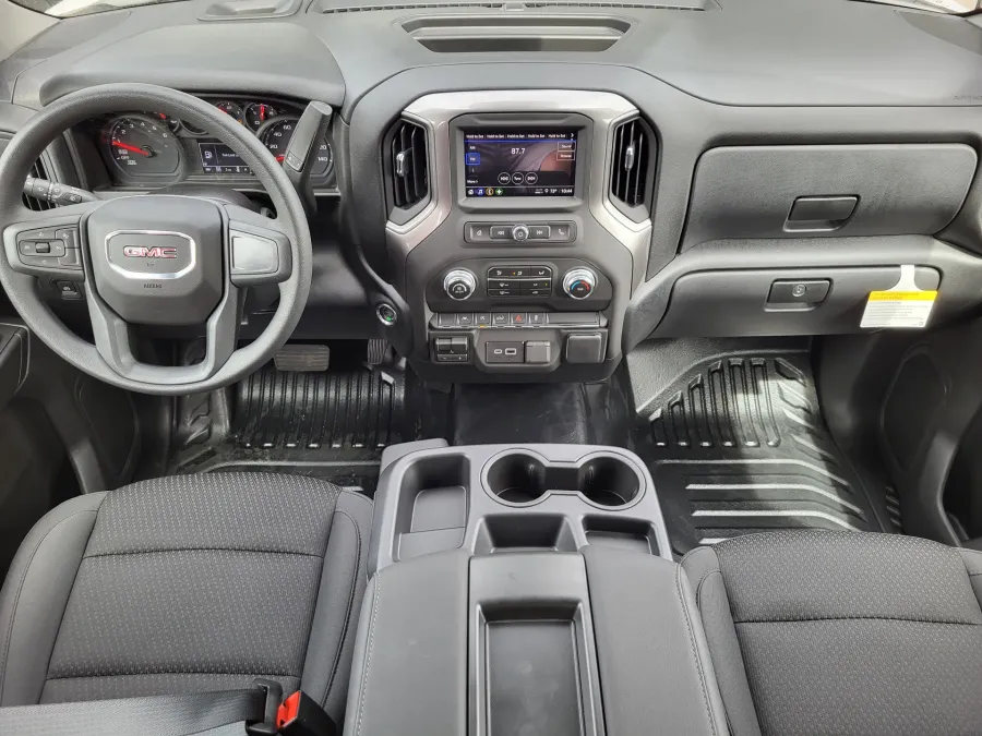 2026 GMC Sierra 1500 Pro | Photo 20 of 24