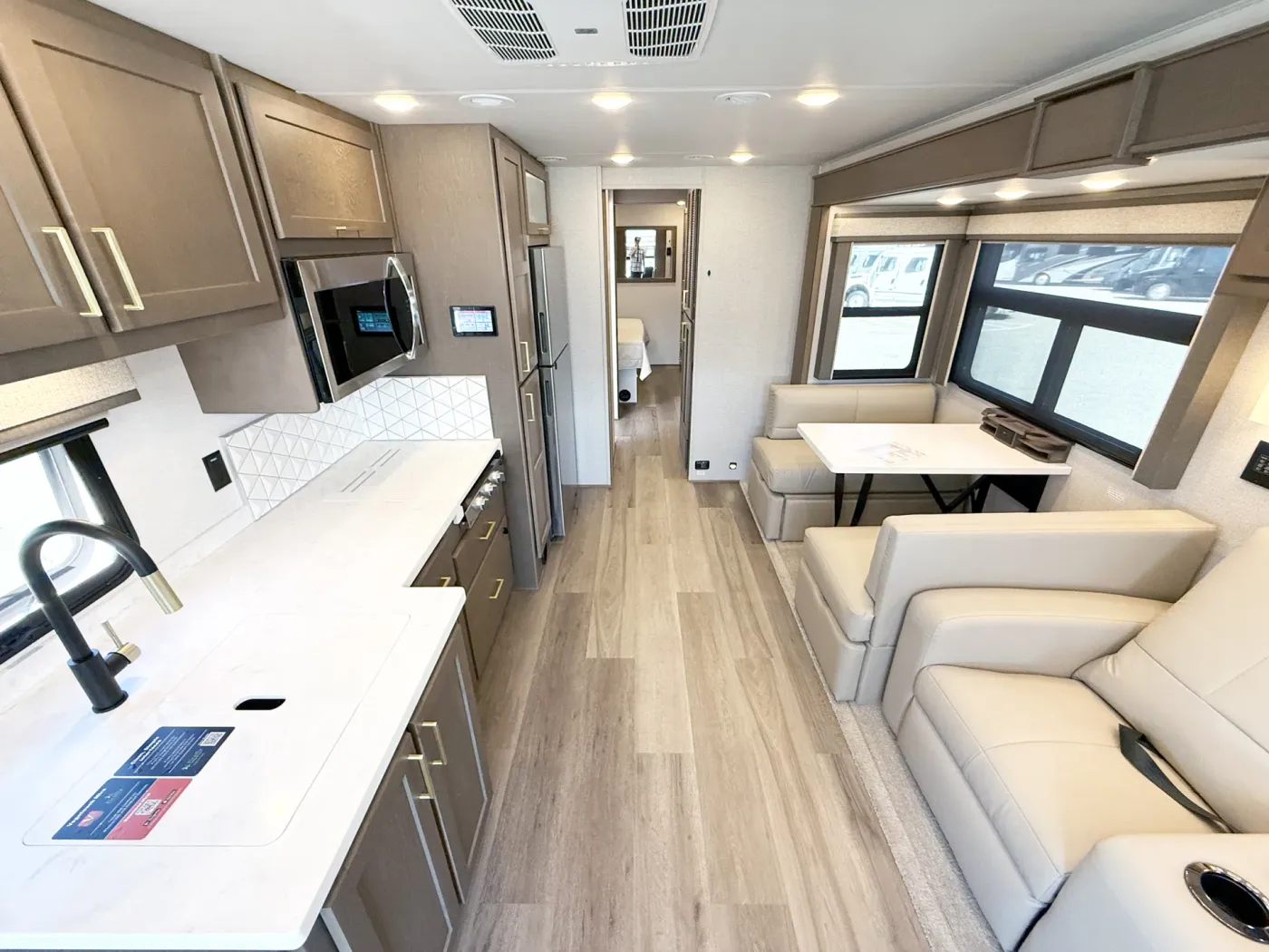 2026 Renegade Valencia 36SB | Photo 3 of 28