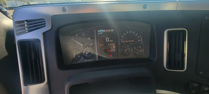 2024 Western Star 47X | Photo 14 of 17