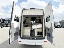 2016 Airstream Interstate EXT Lounge | Thumbnail Photo 15 of 20