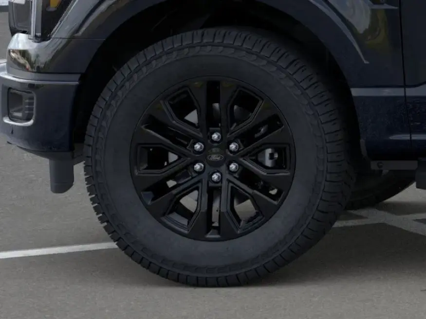 2026 Ford F-150 Lariat | Photo 18 of 22
