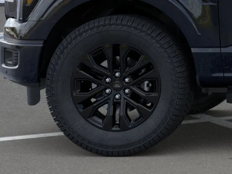 2026 Ford F-150 Lariat | Photo 18 of 22
