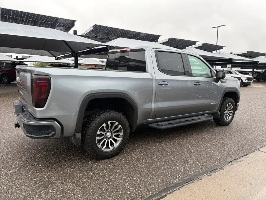 2023 GMC Sierra 1500 AT4 | Photo 4 of 20