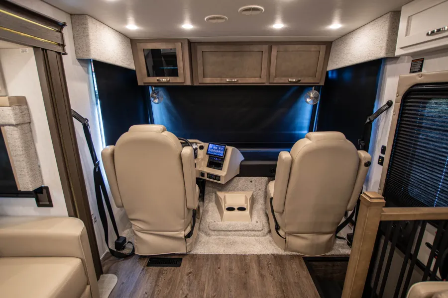 2026 Newmar Bay Star Sport 3225 | Photo 13 of 27