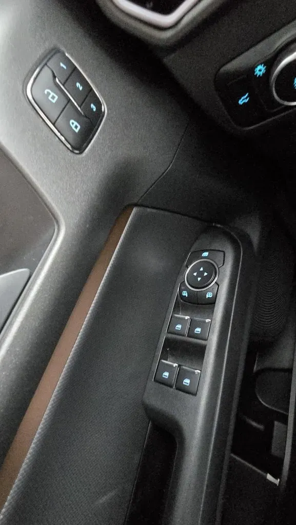 2025 Ford Bronco Sport | Photo 12 of 32