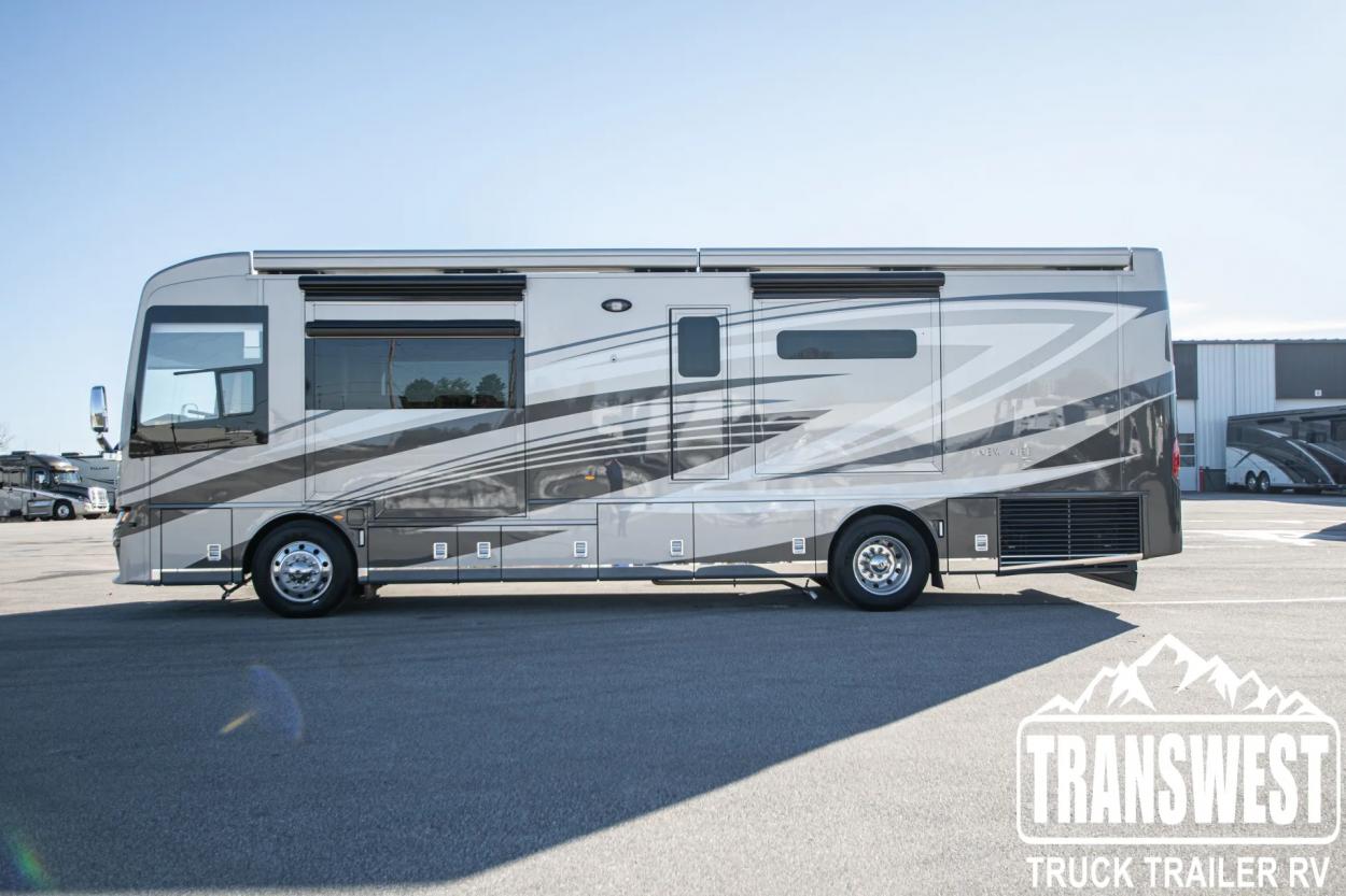 2023 Newmar New Aire 3547 | Photo 3 of 42