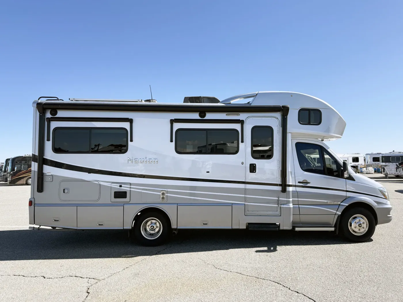 2019 Winnebago Navion 24J | Photo 2 of 24