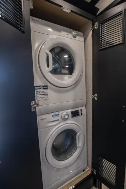 2026 Newmar Essex 4569 | Thumbnail Photo 35 of 34