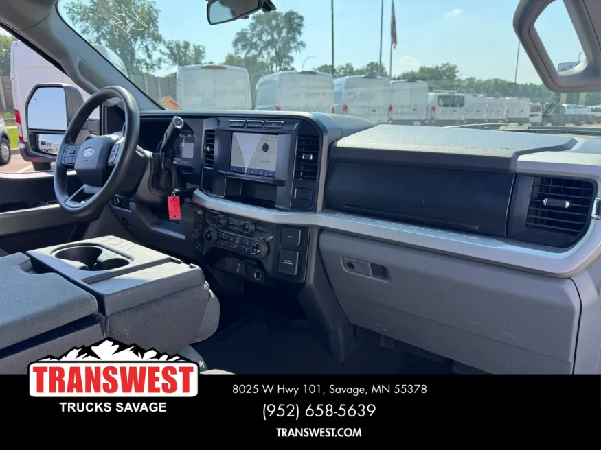 2024 Ford F250 | Photo 4 of 22