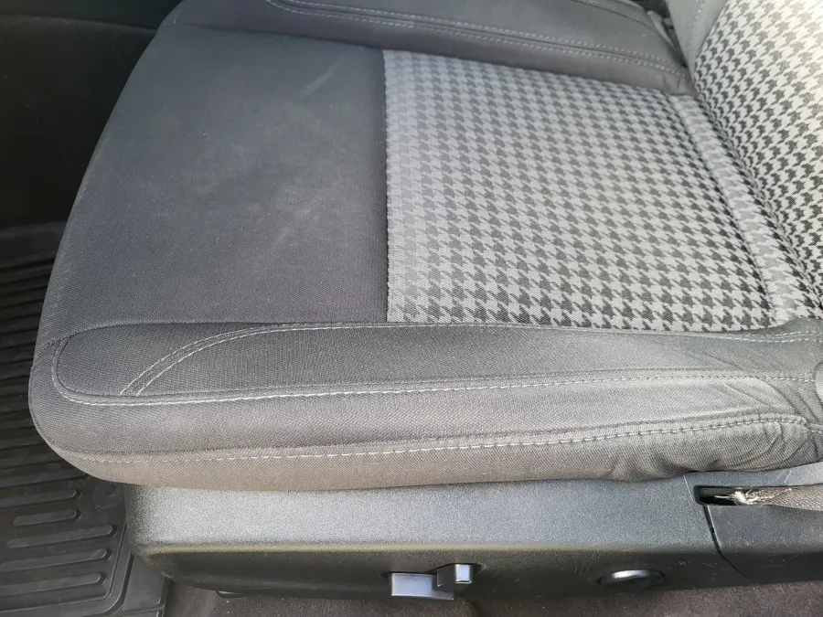 2018 Dodge Charger GT | Photo 27 of 35