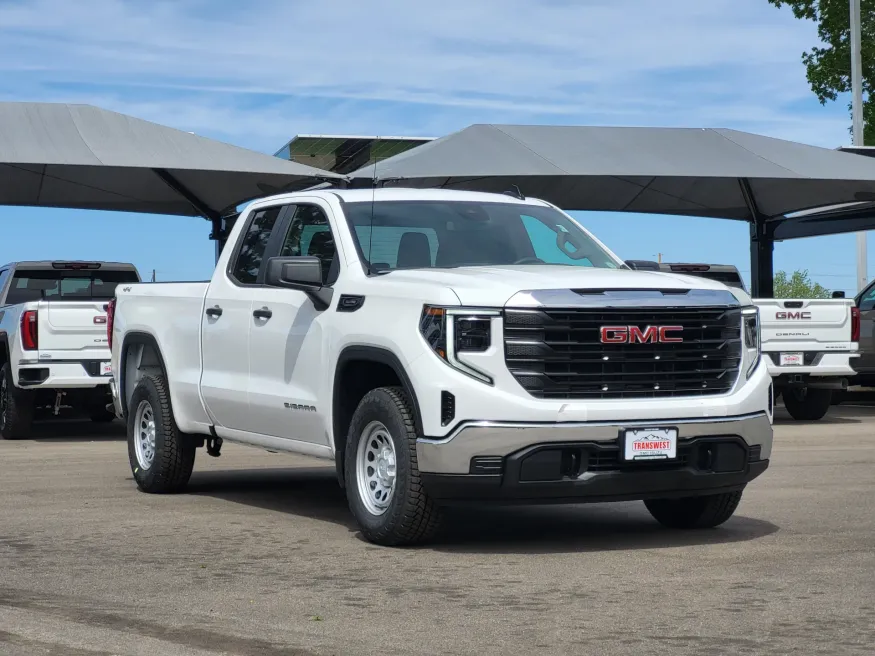 2026 GMC Sierra 1500 Pro | Photo 2 of 24