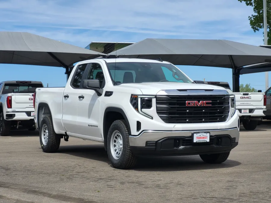 2026 GMC Sierra 1500 Pro | Photo 2 of 24