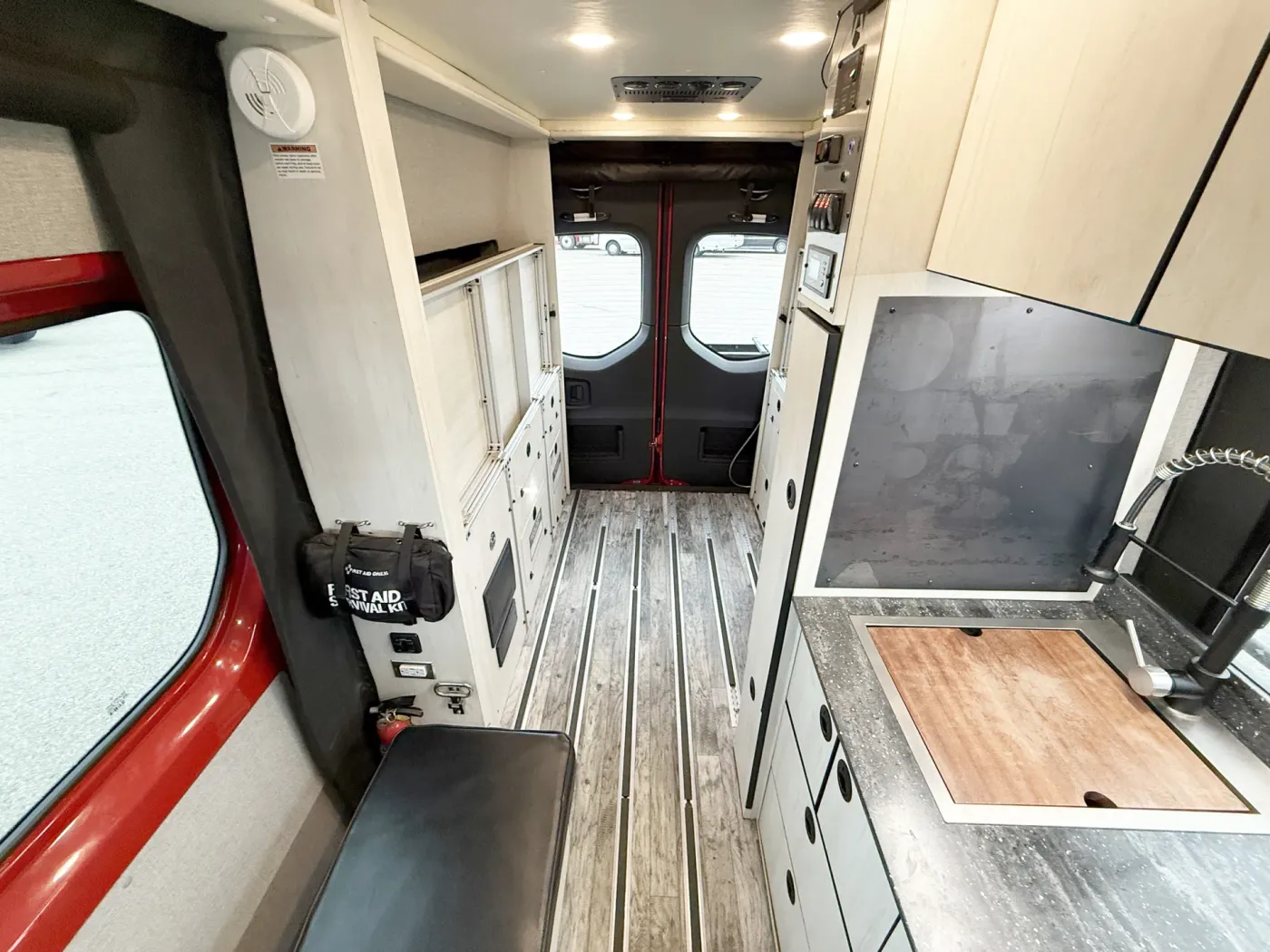 2022 Antero Adventure Van Longs Peak | Photo 4 of 19