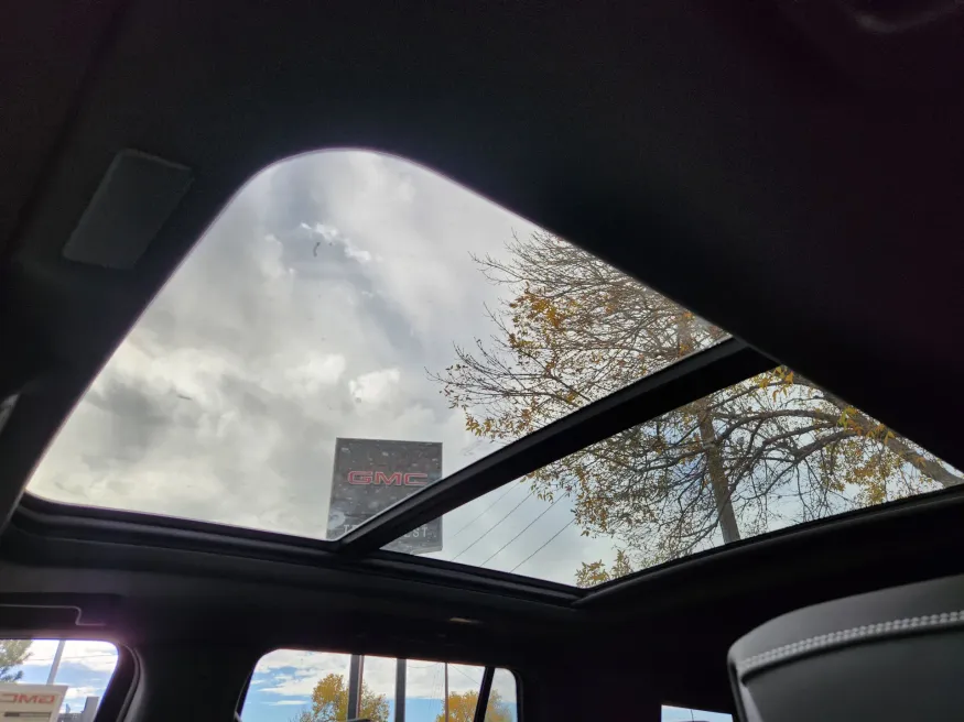 2026 GMC Yukon AT4 Ultimate | Photo 32 of 33