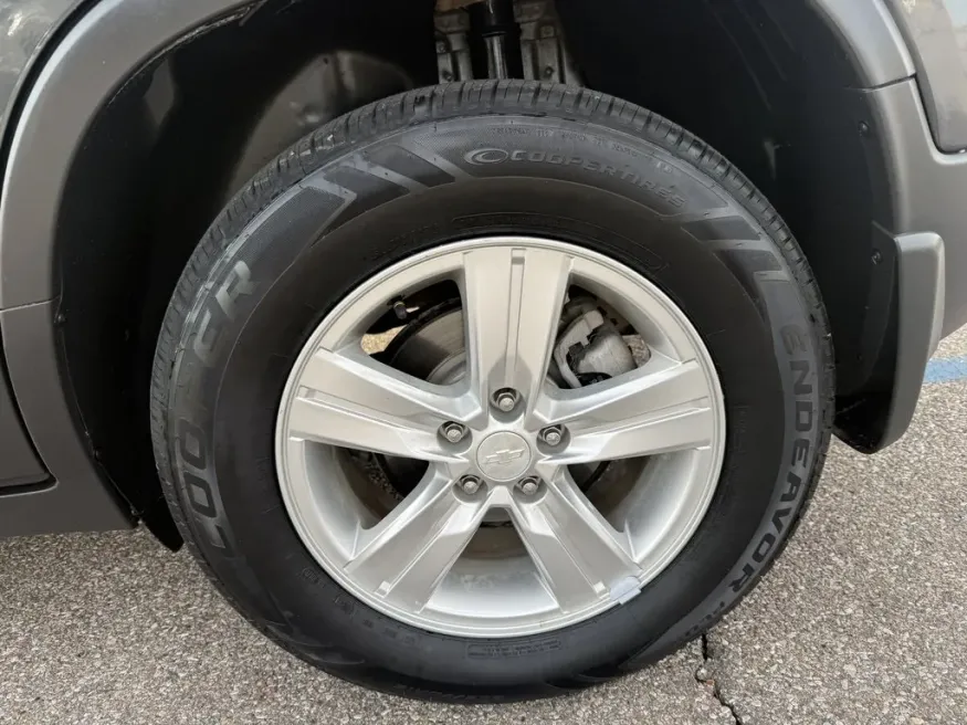 2019 Chevrolet Trax | Photo 9 of 19